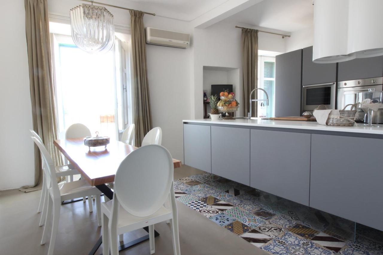 Melodia3 Suites Noto Luaran gambar